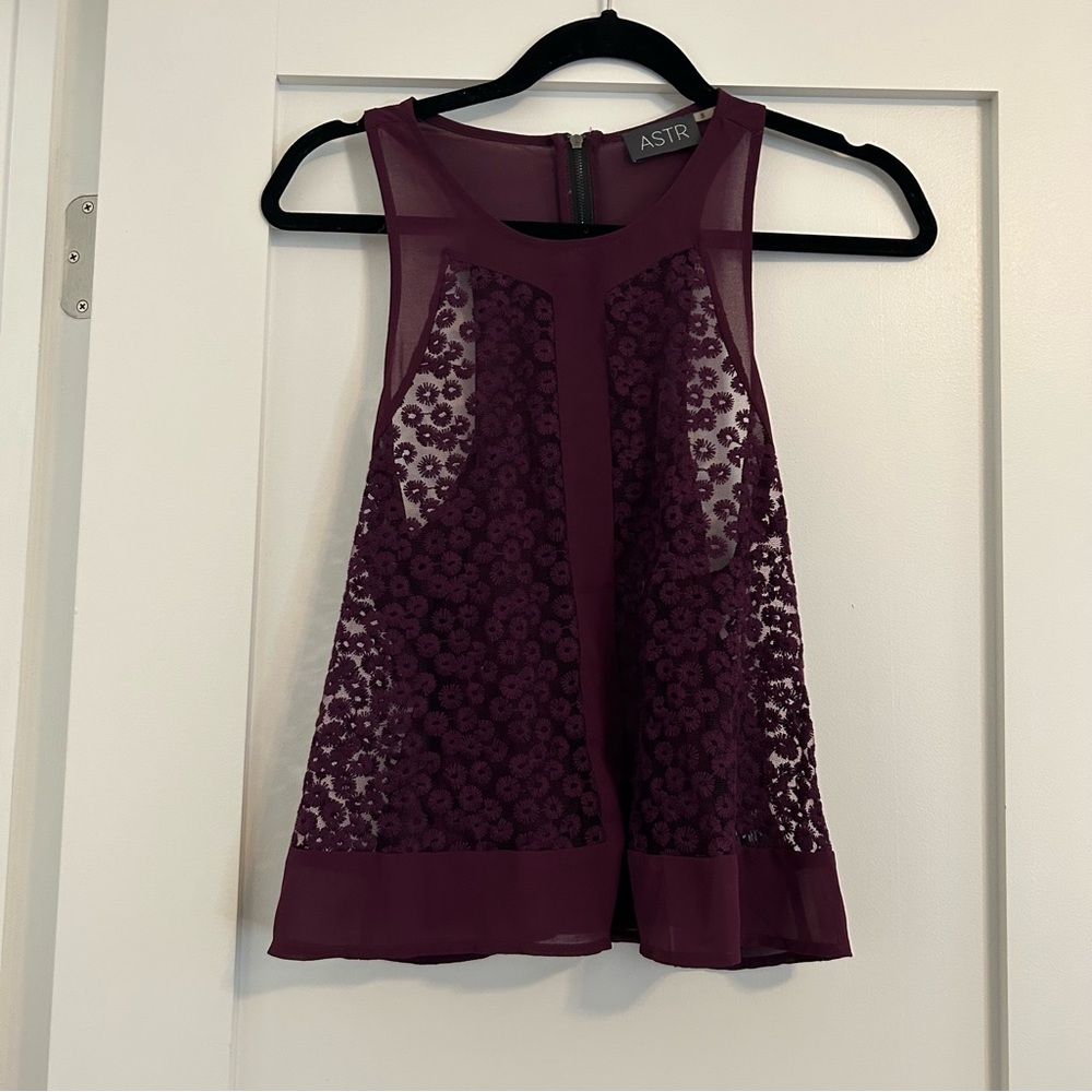 ASTR lace tank